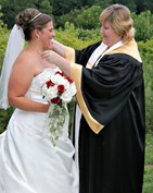 Picture of Reverend Brenda Pun a PA wedding officiant